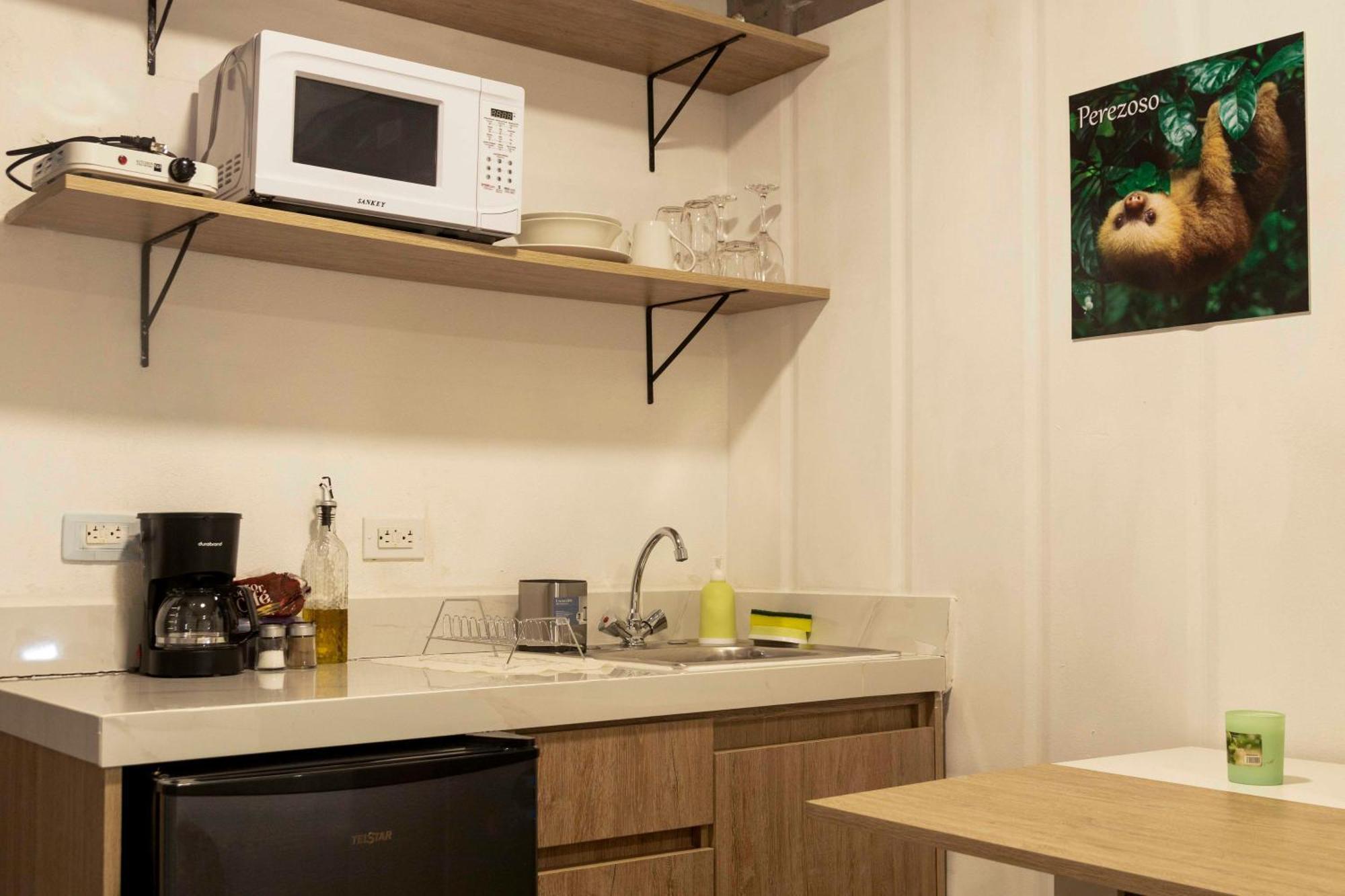 Emi'S Place Container Living Увіта Екстер'єр фото